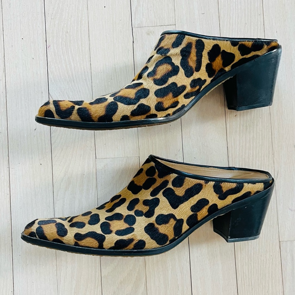 EUC Worn 2x Stuart Weitzman Leopard Mules Sz 10